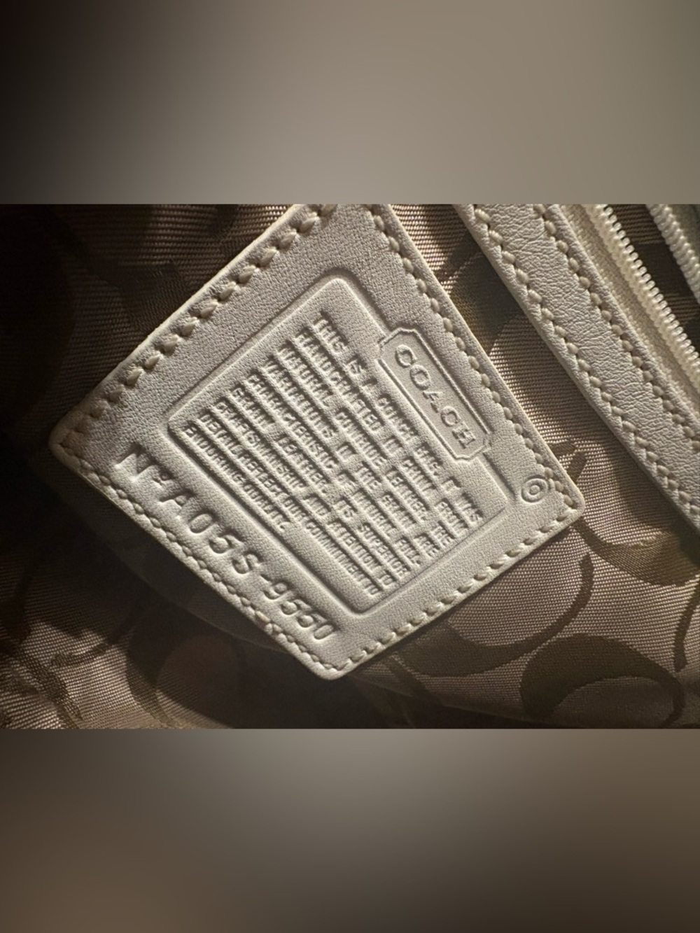 Coach White Leather Soho Shoulder Bag with Silver Buckle - Picture 8 of 9